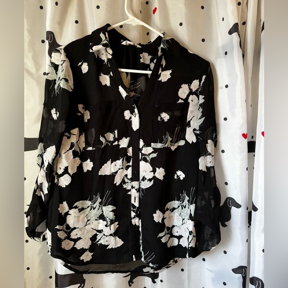 Candie's Black and White Button Down Shirt - Picture 1 of 5
